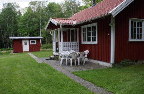Gemütliches Holzhaus mit Boot, Sexdrega